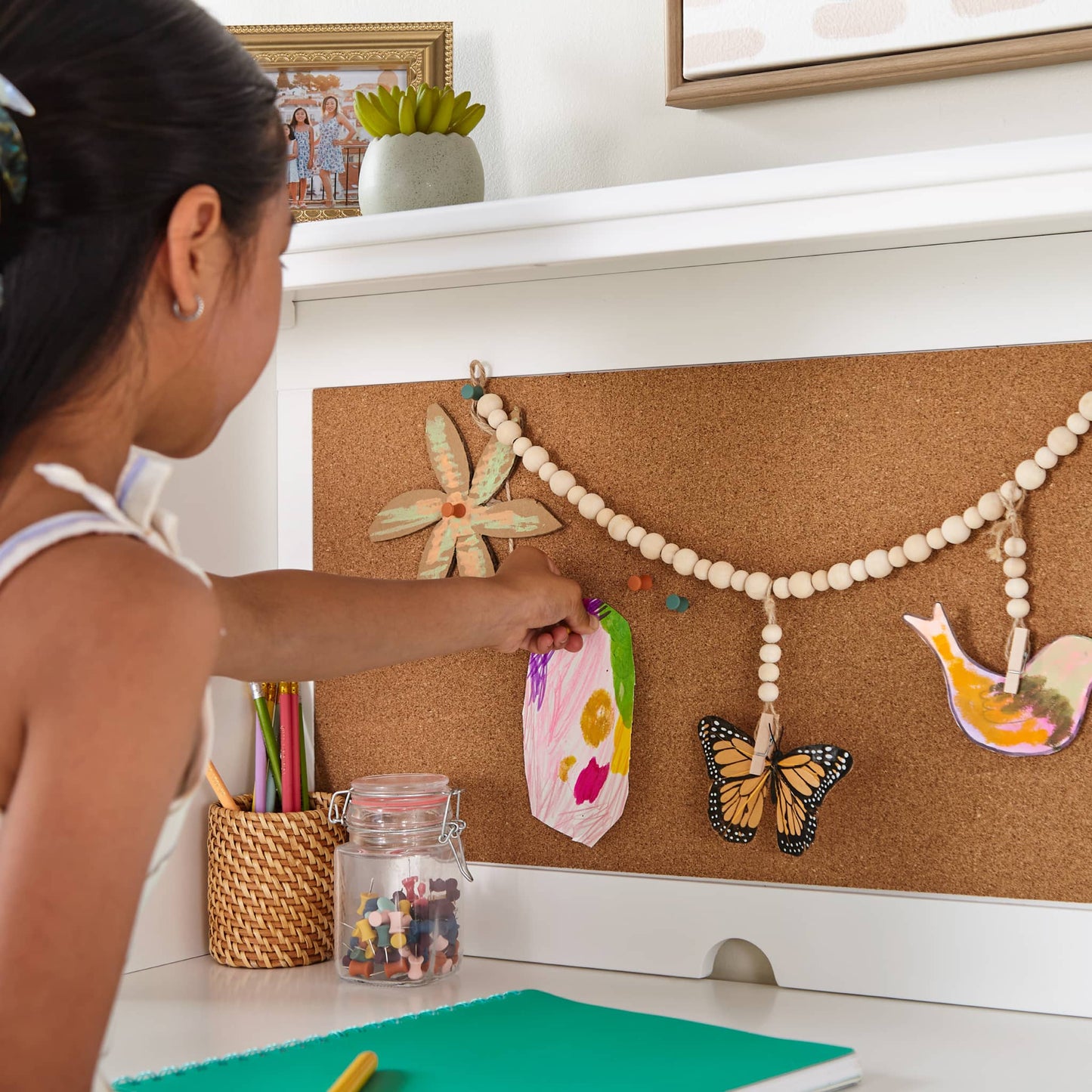 Kids' Avery Hutch