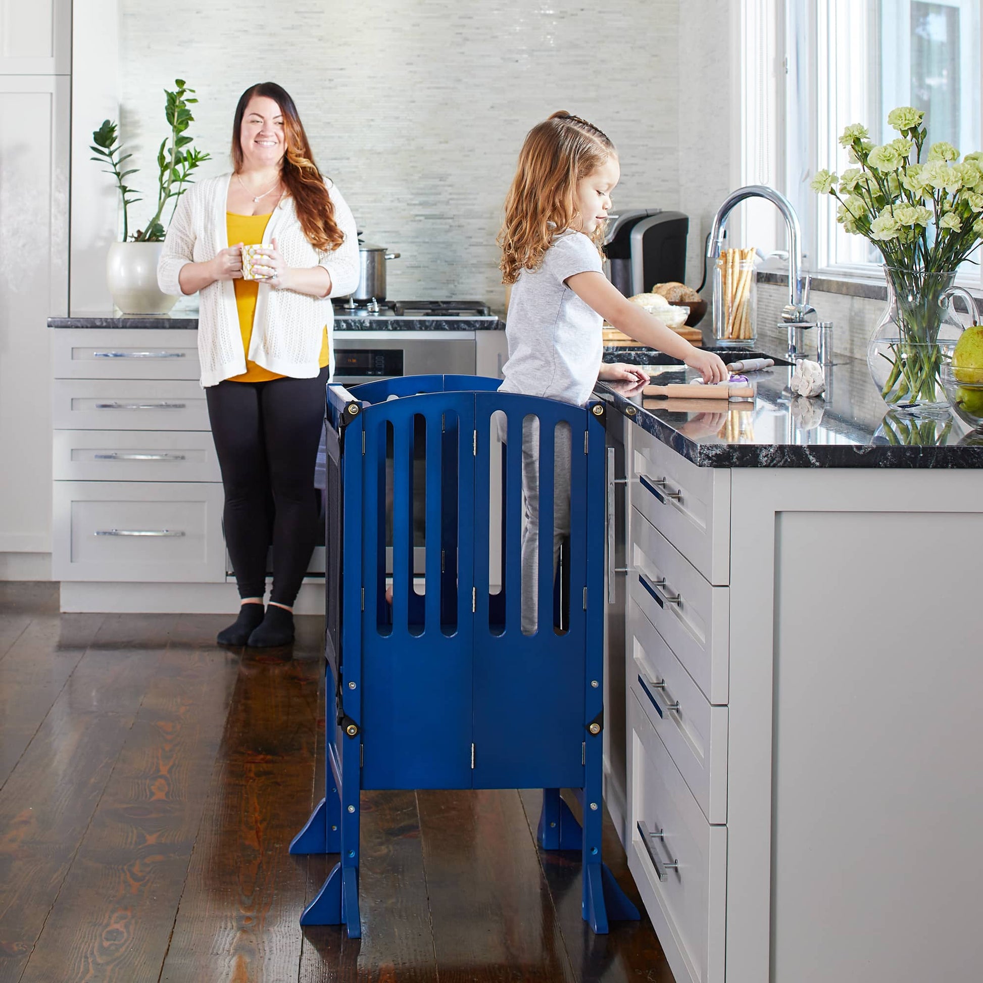 Contemporary Kitchen Helper® Toddler Tower