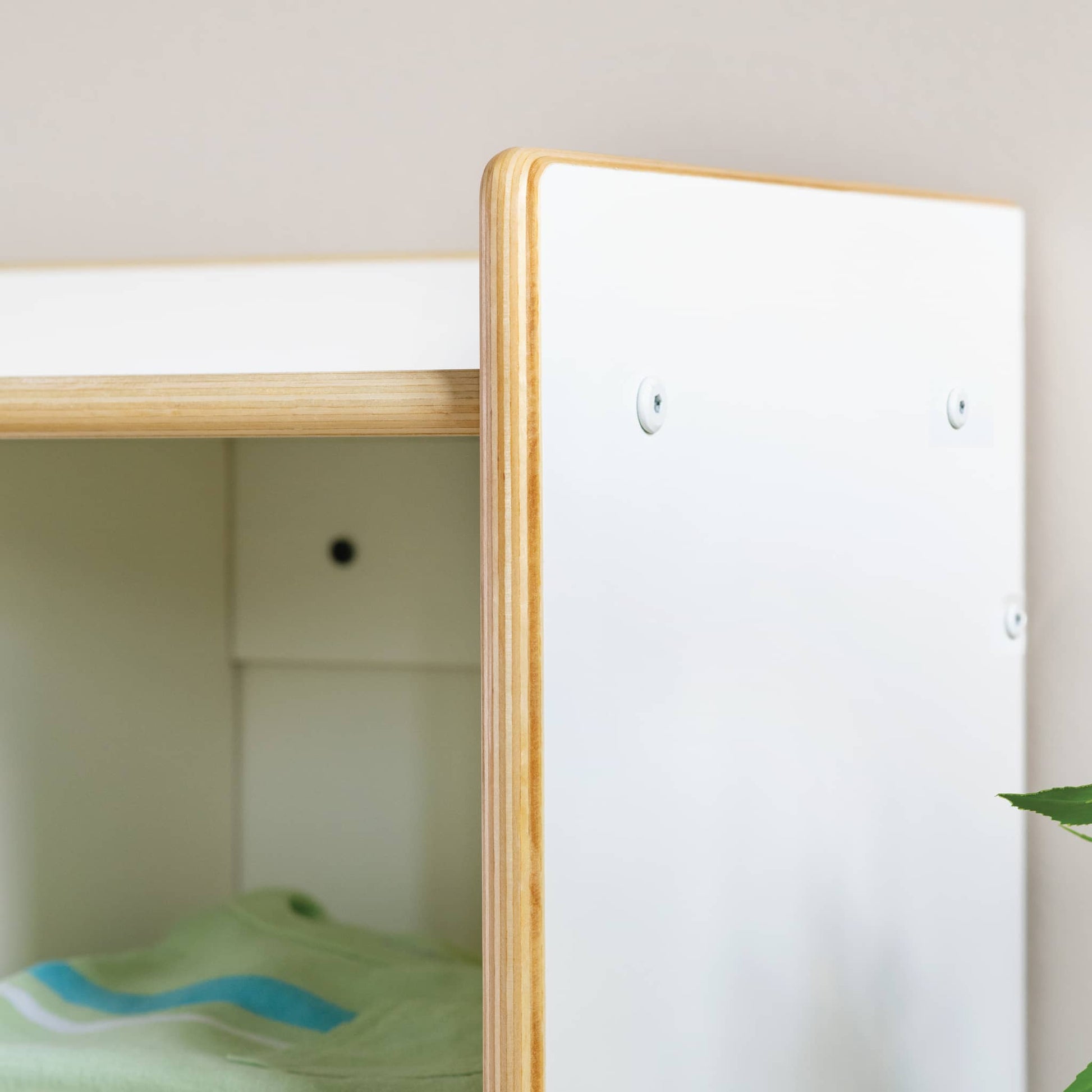 EdQ 10-Section Wall Mounted Locker